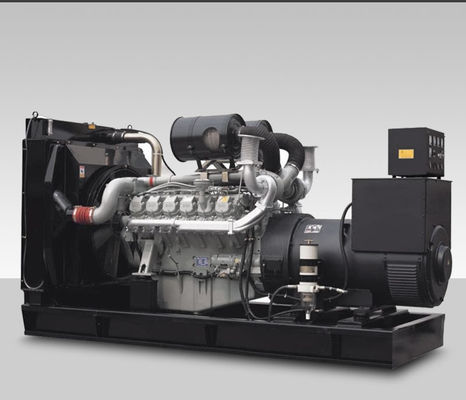 Güç mühendisliği su soğutulmuş 3 fazlı CE 50hz 60hz 1500rpm 1800rpm doğal gaz jeneratörü büyük proje elektrik santrali Çin'de yapıldı